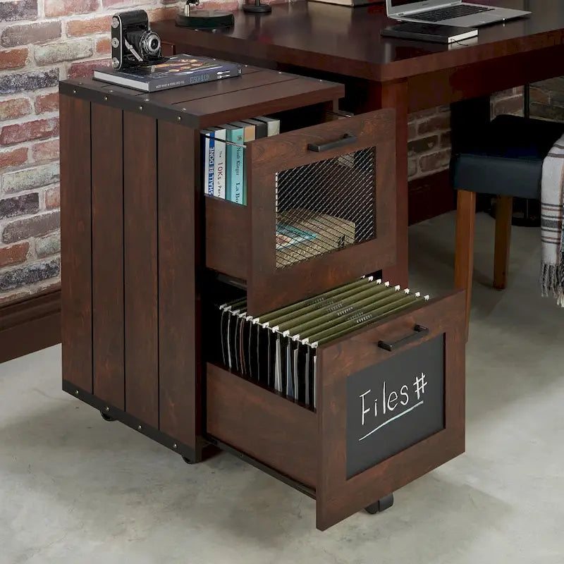 Rustiek walnootkleurig houten archiefkastje met 2 laden op wielen