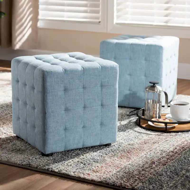 Set contemporaneo di 2 pouf in tessuto