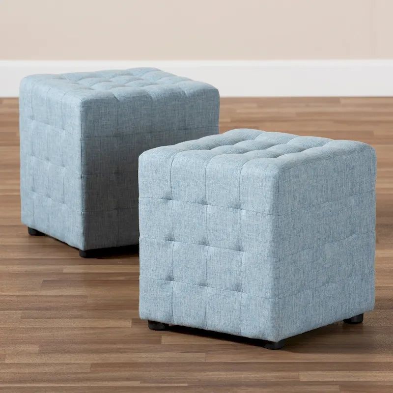 Set contemporaneo di 2 pouf in tessuto