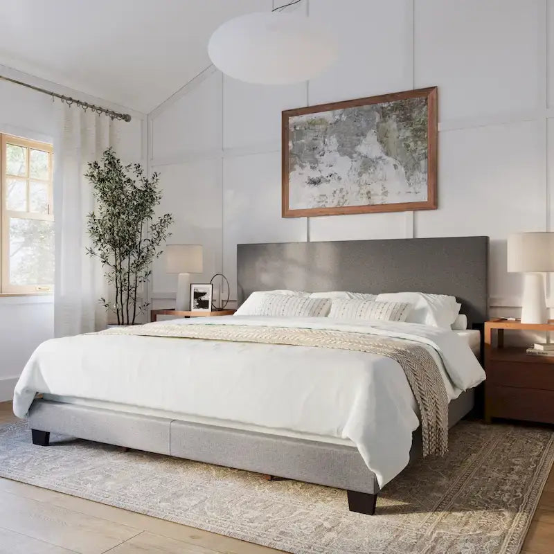 Lit king-size moderne, sommier requis