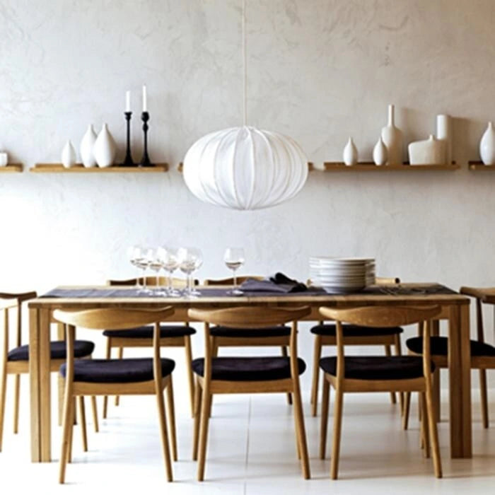 Chaises de salle à manger à accoudoirs en bois massif naturel avec assise rembourrée en similicuir ou tissu beige et structure en chêne