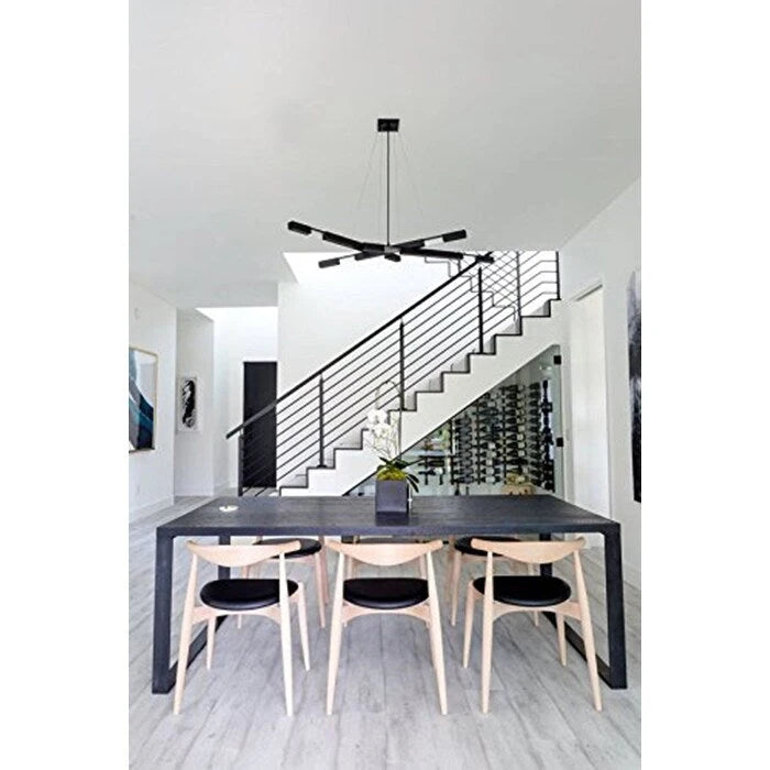 Chaises de salle à manger à accoudoirs en bois massif naturel avec assise rembourrée en similicuir ou tissu beige et structure en chêne